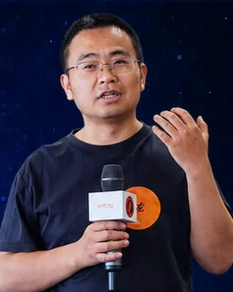 董飞龙